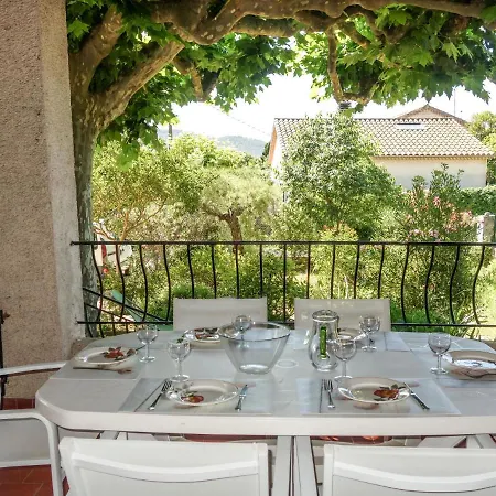 Les Dahlias Villa